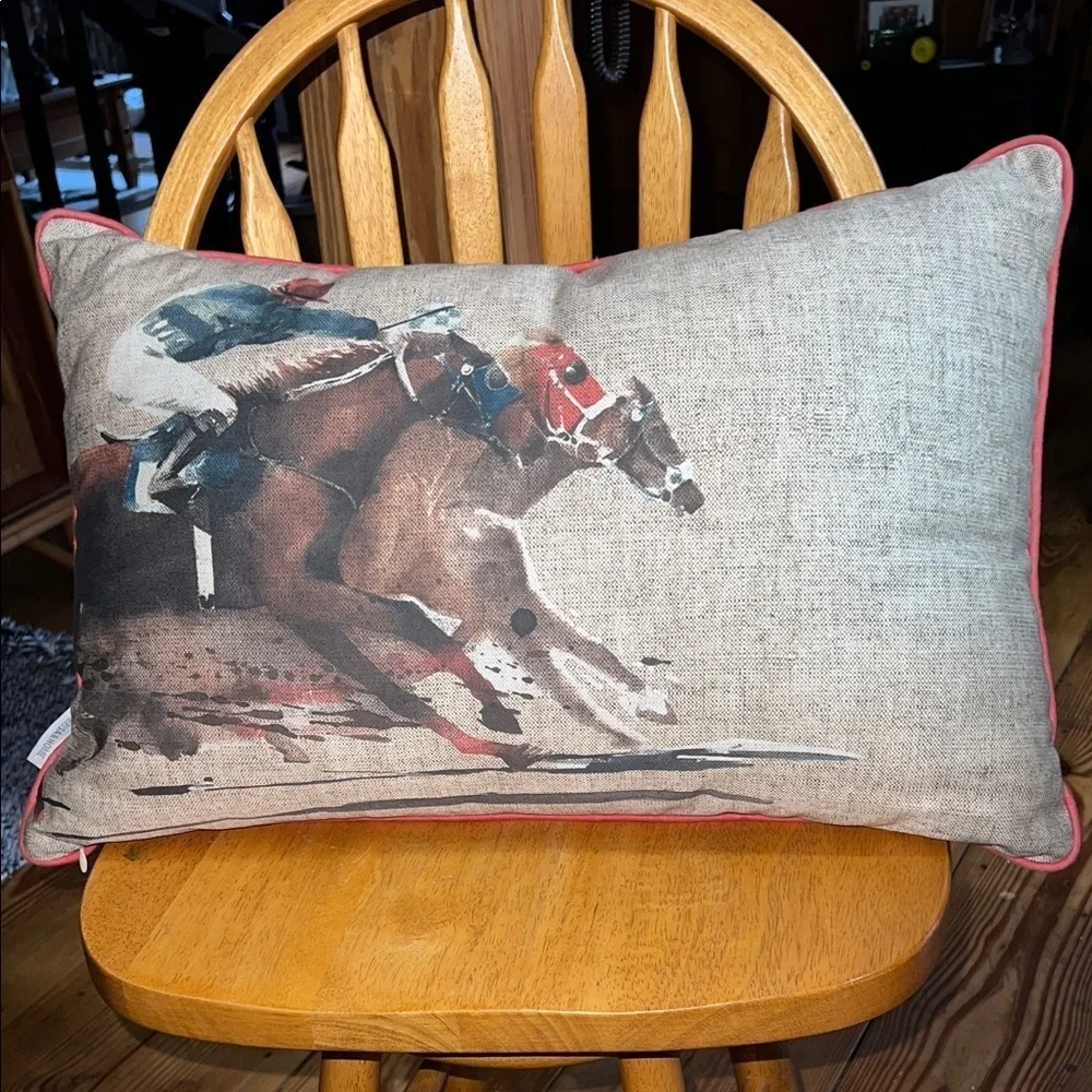 Brisa & Home decorative pillow